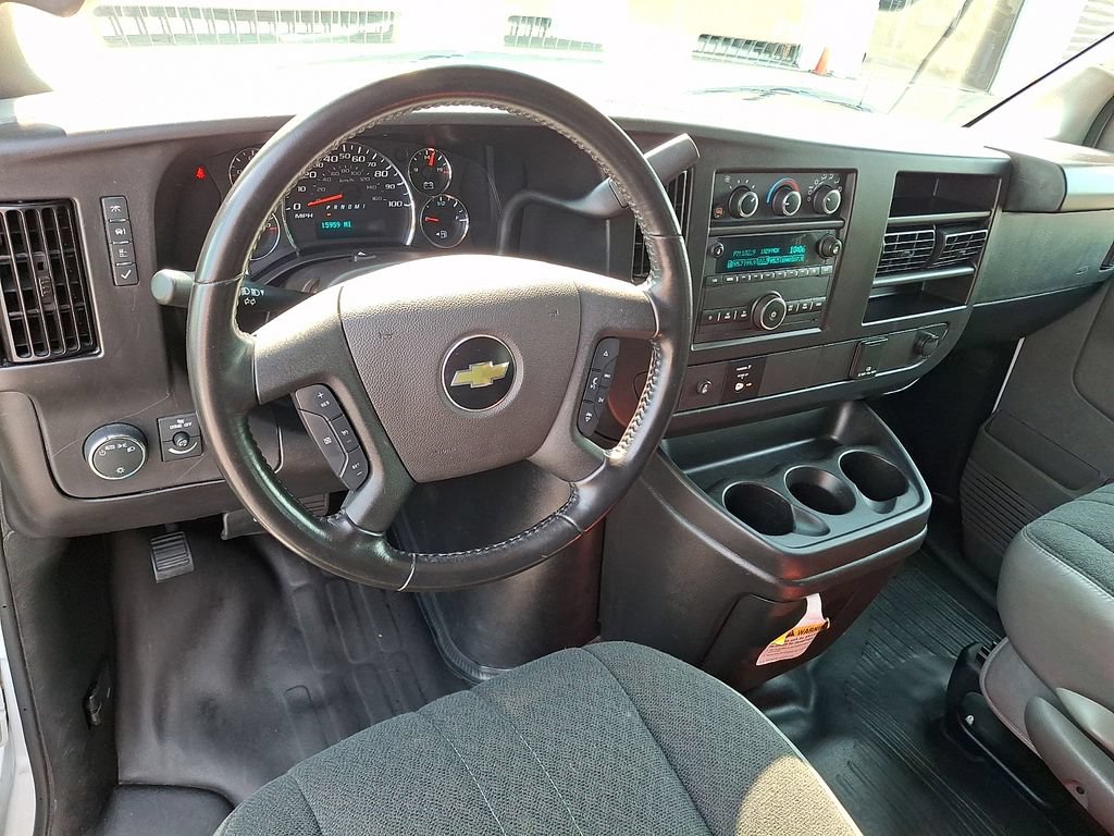 Used 2024 Chevrolet Express 2500 w/ Driver Convenience Package RWD image 2