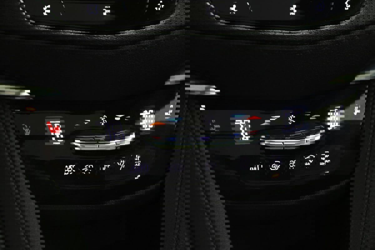 Used 2020 Cadillac XT5 Premium Luxury image 31