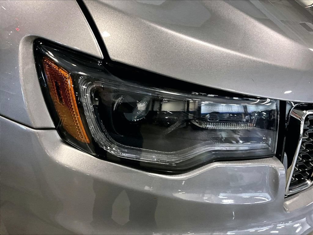 Used 2020 Jeep Grand Cherokee Limited w/ Premium Lighting Group AWD/4WD image 34