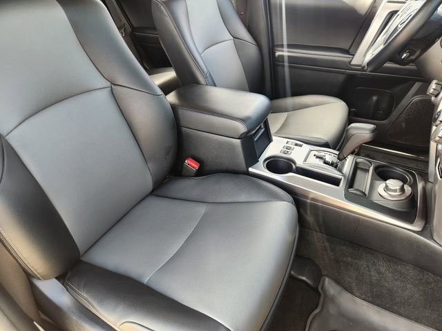 Used 2023 Toyota 4Runner SR5 Premium w/ Moonroof Package AWD/4WD image 10