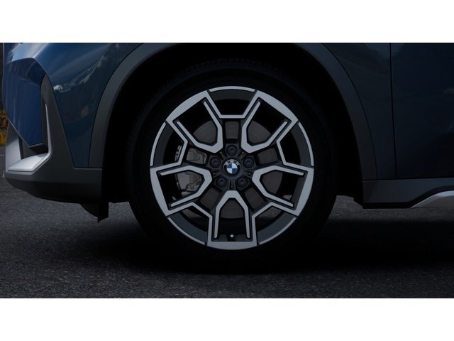 Used 2026 BMW X1 xDrive28i w/ Technology Package image 7