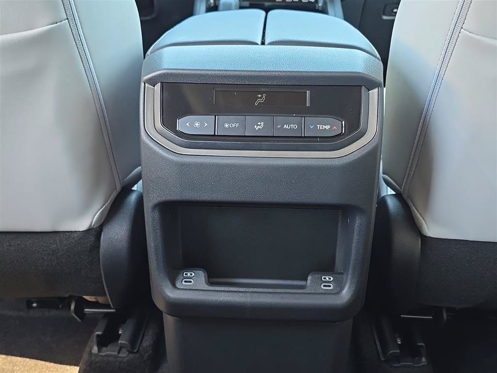 New 2026 Lexus TX 350 AWD w/ Technology Package image 31
