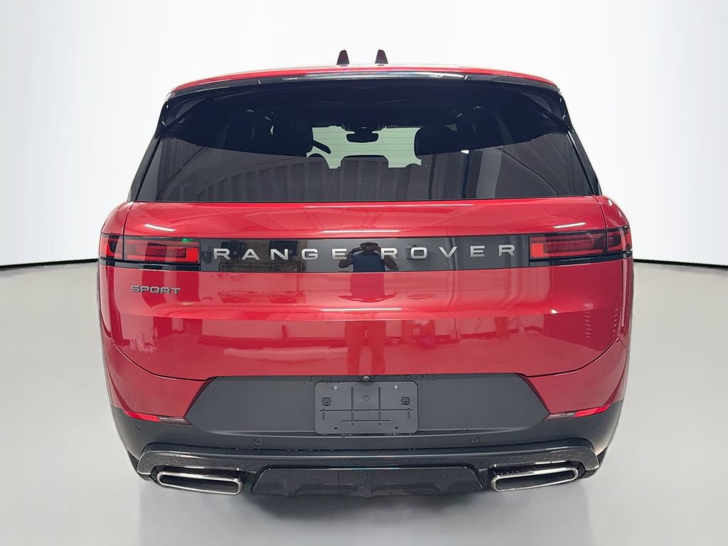 Used 2024 Land Rover Range Rover Sport SE AWD/4WD image 10