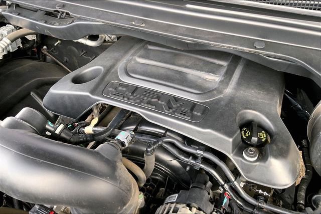 Used 2019 RAM 1500 Limited image 33