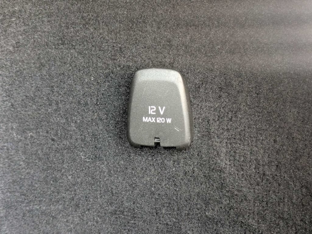 Certified 2025 Volvo EX90 Ultra AWD/4WD image 15