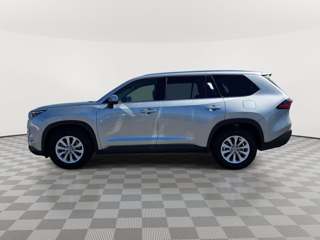 Used 2025 Toyota Grand Highlander AWD image 4