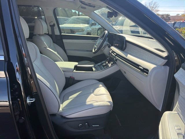 Used 2024 Hyundai Palisade Calligraphy image 11