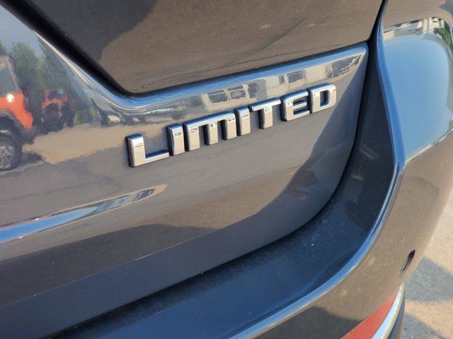 Used 2022 Jeep Grand Cherokee Limited image 34