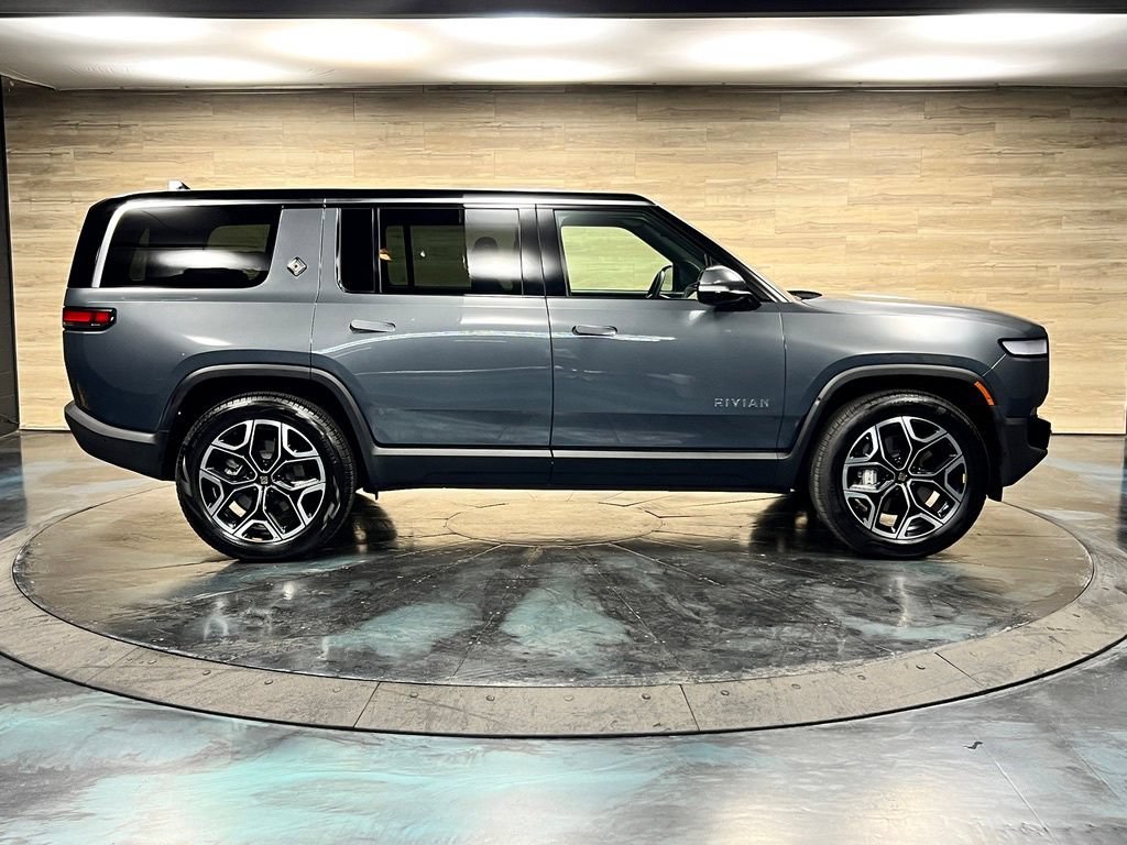 Used 2023 Rivian R1S Adventure Dual AWD/4WD image 25