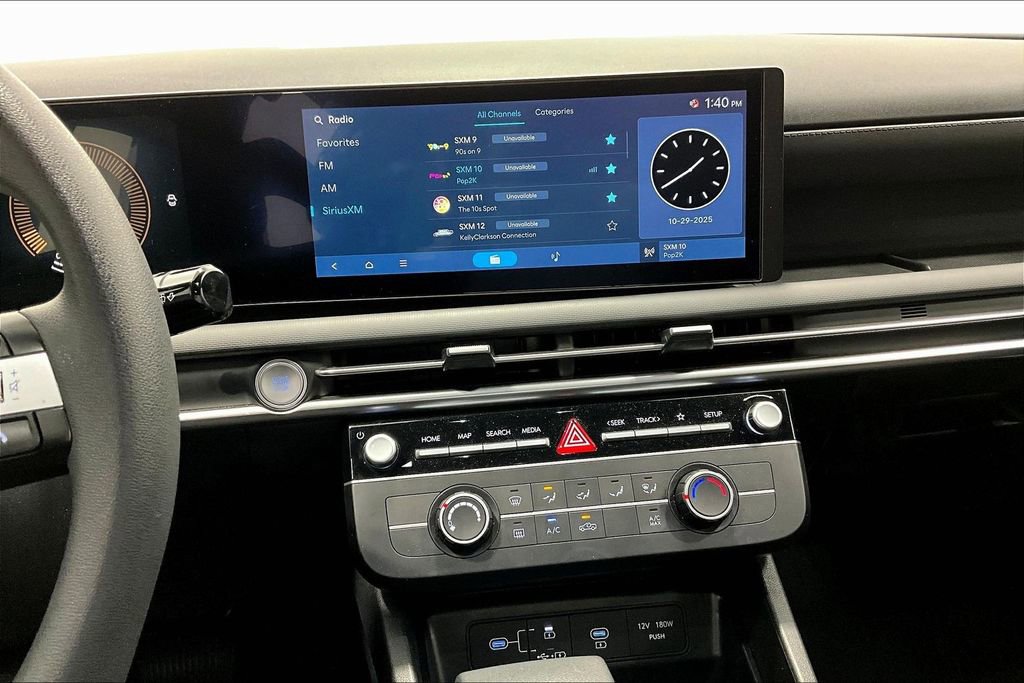 Used 2025 Hyundai Santa Cruz SE image 8