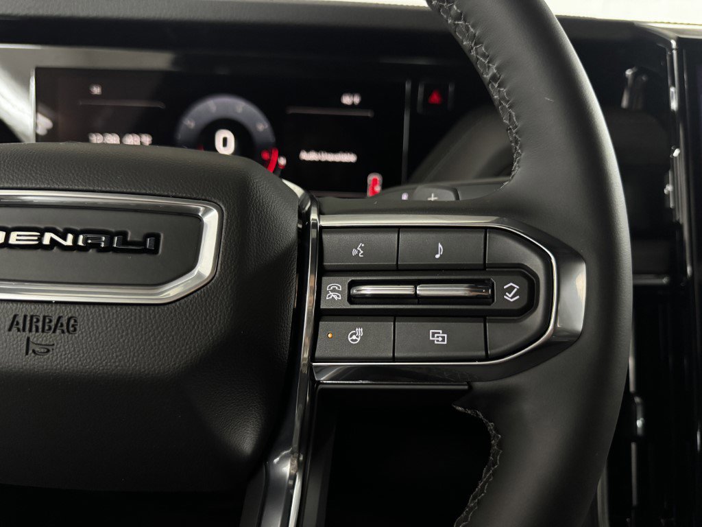 New 2026 GMC Yukon Denali w/ Sun & Power Step Package image 29