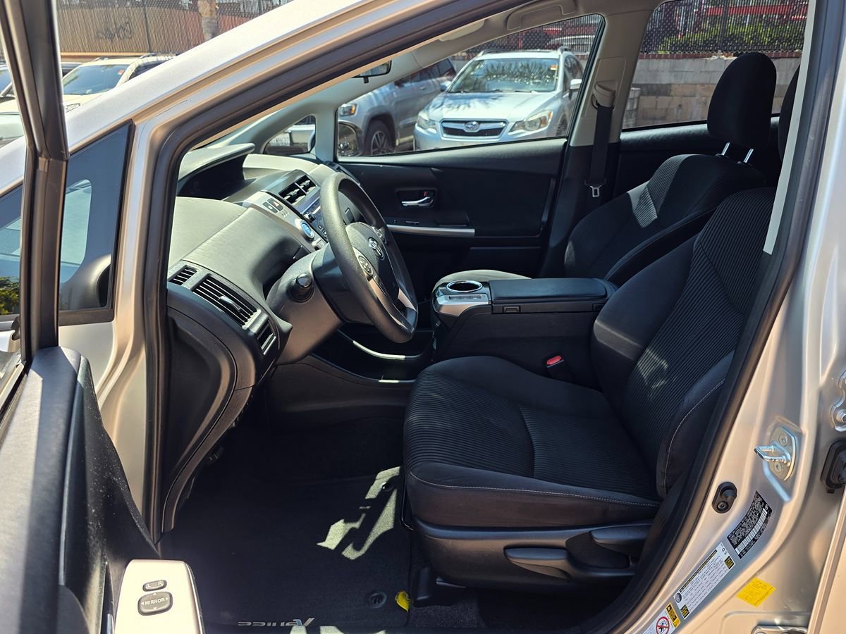 Used 2015 Toyota Prius V Two FWD image 17