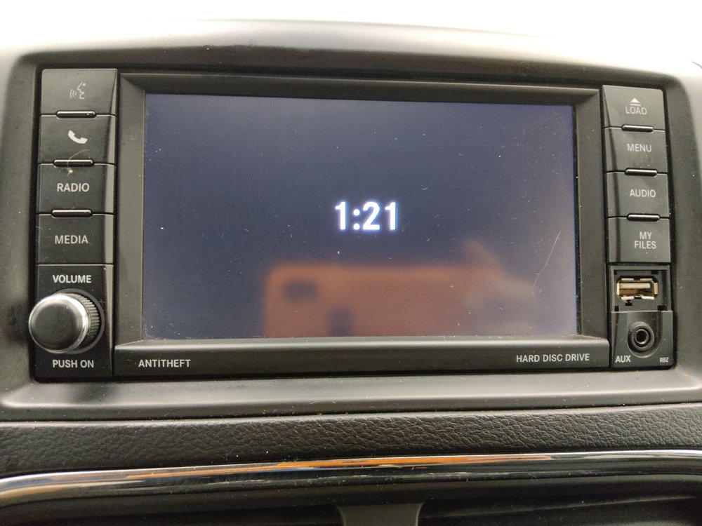 Used 2020 Dodge Grand Caravan SE FWD image 25