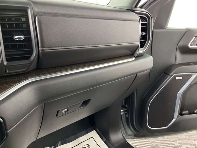 Used 2023 Chevrolet Silverado 1500 RST w/ Convenience Package II AWD/4WD image 36