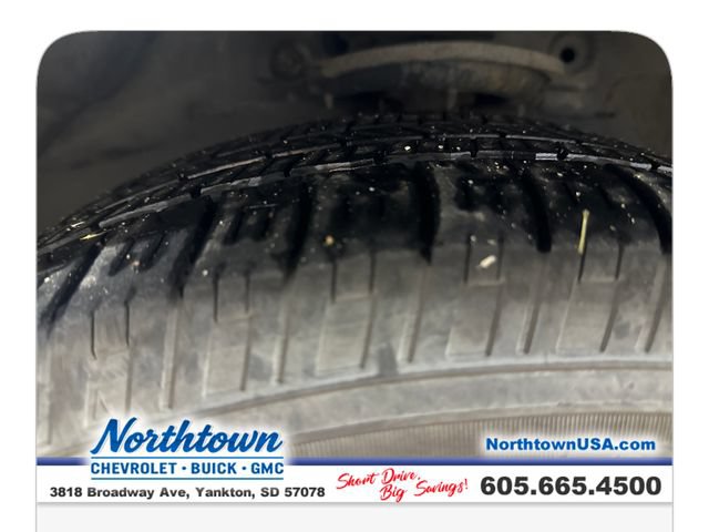 Used 2015 Chevrolet Captiva Sport LS FWD image 19
