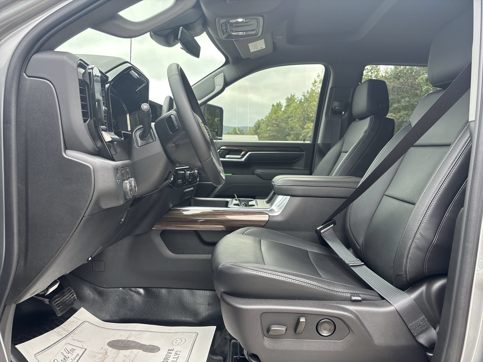 New 2026 Chevrolet Silverado 3500 LT w/ Convenience Package AWD/4WD image 14