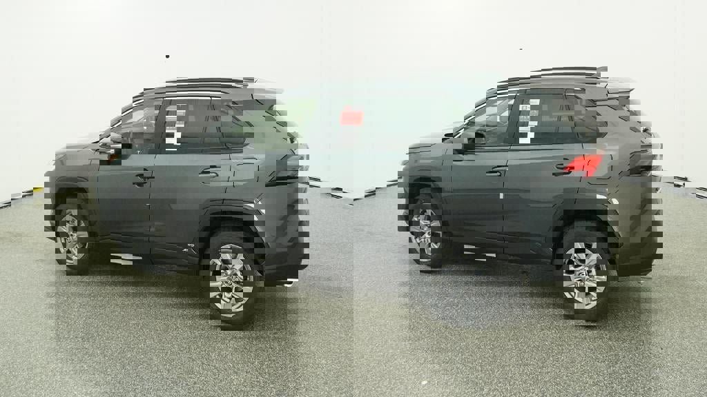 New 2025 Toyota RAV4 XLE image 4