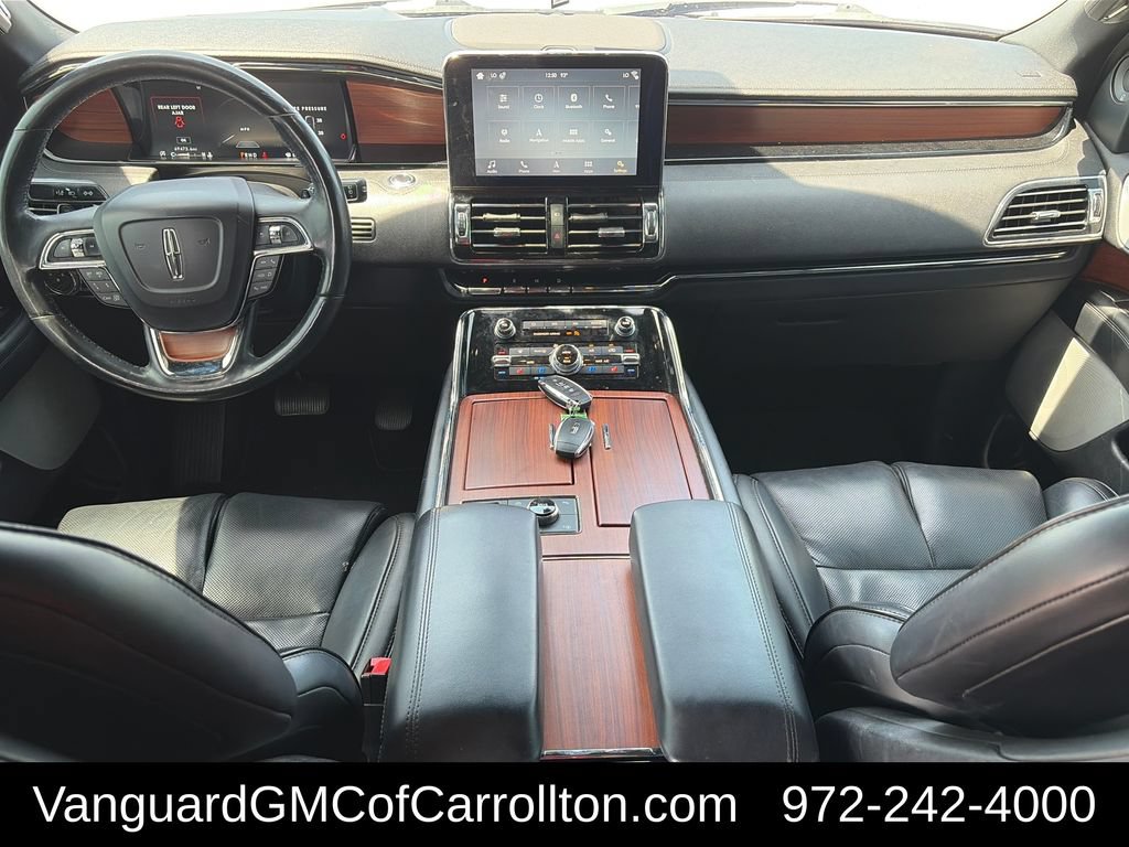 Used 2019 Lincoln Navigator L Reserve AWD/4WD image 12
