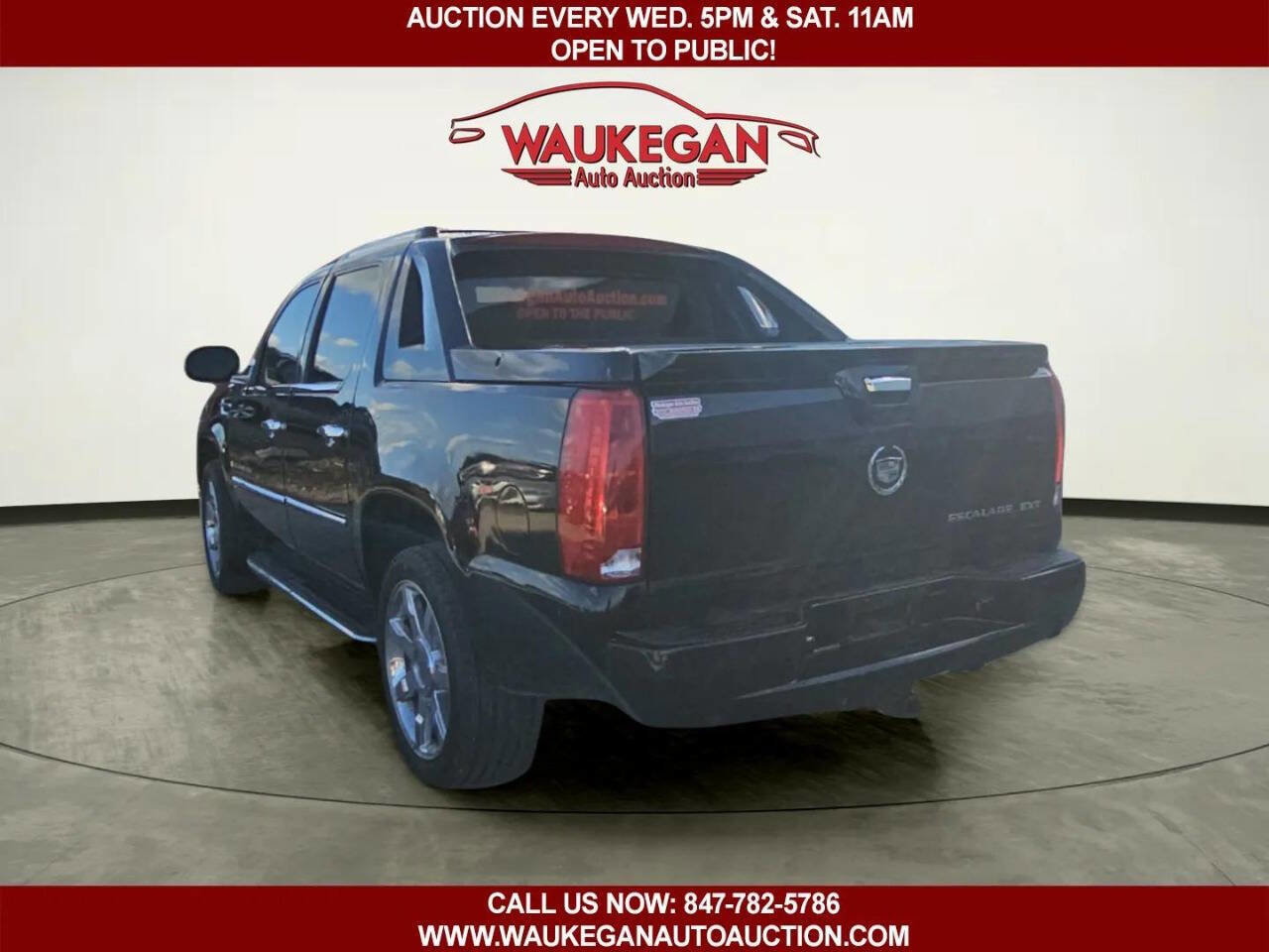 Used 2007 Cadillac Escalade EXT w/ Information Package image 2
