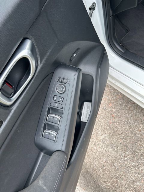 Used 2023 Honda Civic EX image 8