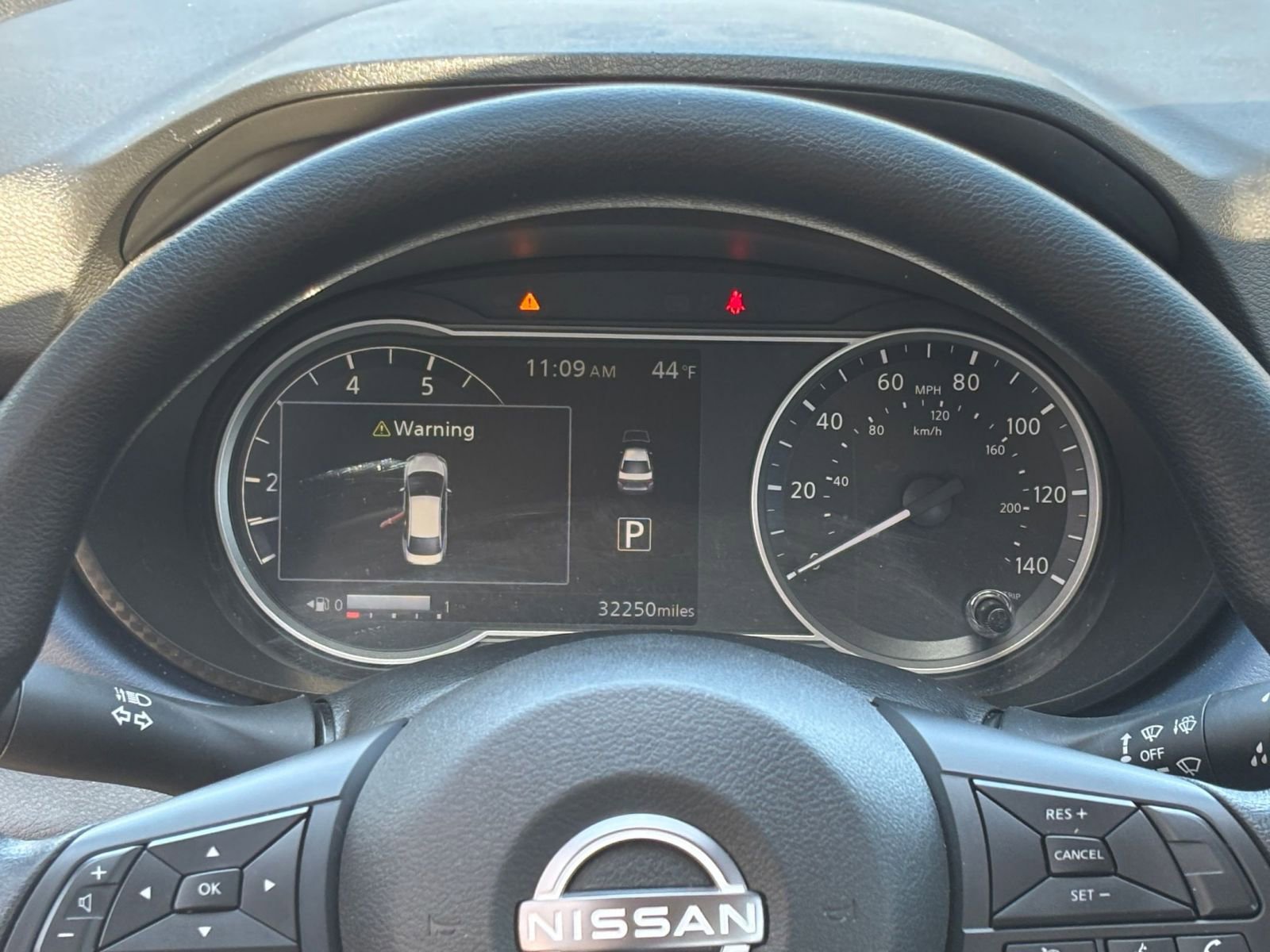 Used 2025 Nissan Versa SV FWD image 42