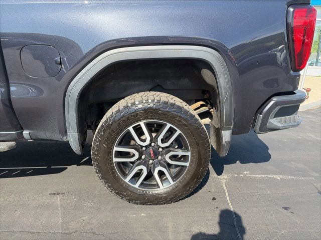 Used 2023 GMC Sierra 1500 AT4 w/ AT4 Premium Package AWD/4WD image 8