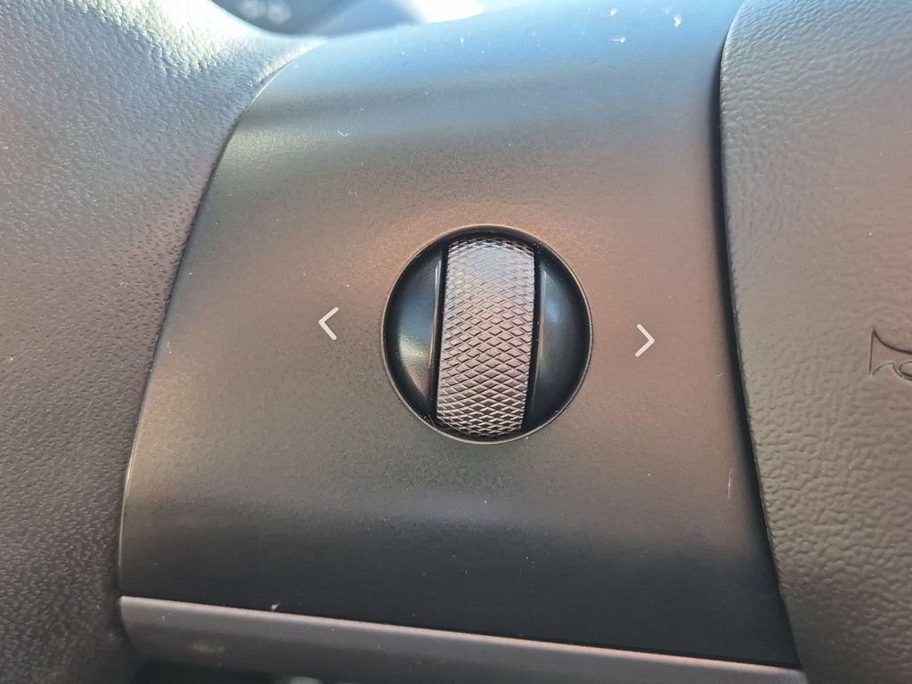 Used 2021 Tesla Model 3 Standard Range Plus RWD image 17