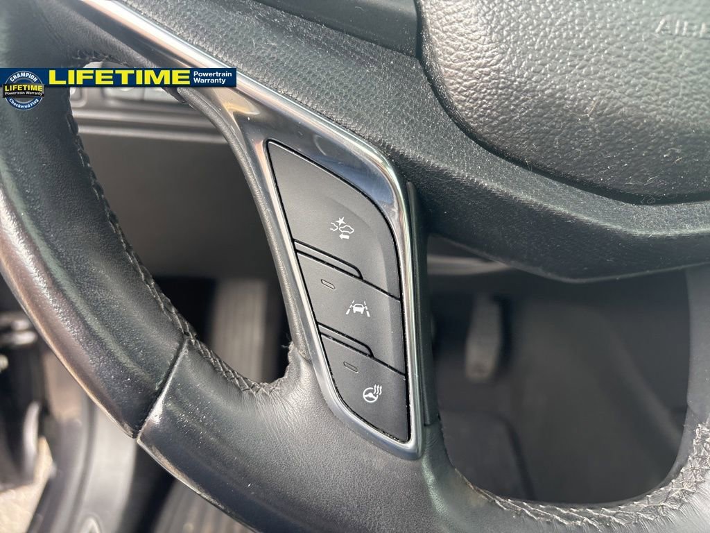 Used 2017 Cadillac XT5 Platinum w/ Driver Assist Package image 28