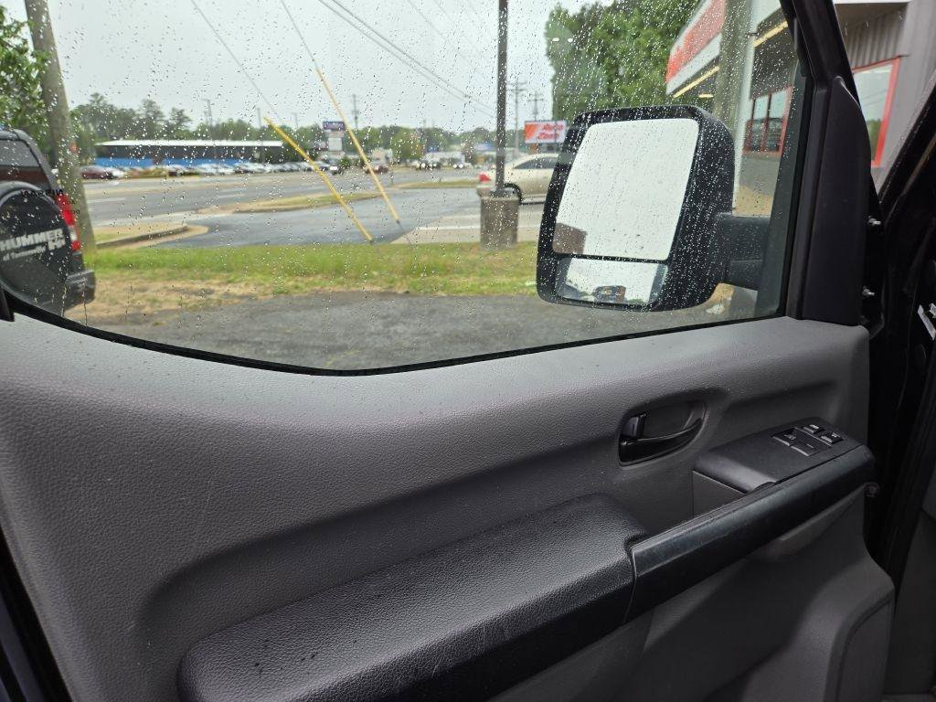 Used 2012 Nissan NV 2500 SV w/ Side Curtain Airbag Pkg RWD image 15