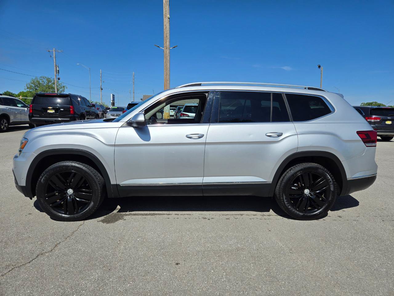Used 2019 Volkswagen Atlas SEL Premium AWD/4WD image 8