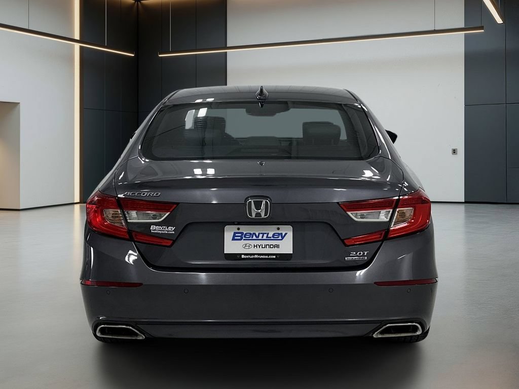 Used 2019 Honda Accord Touring image 5