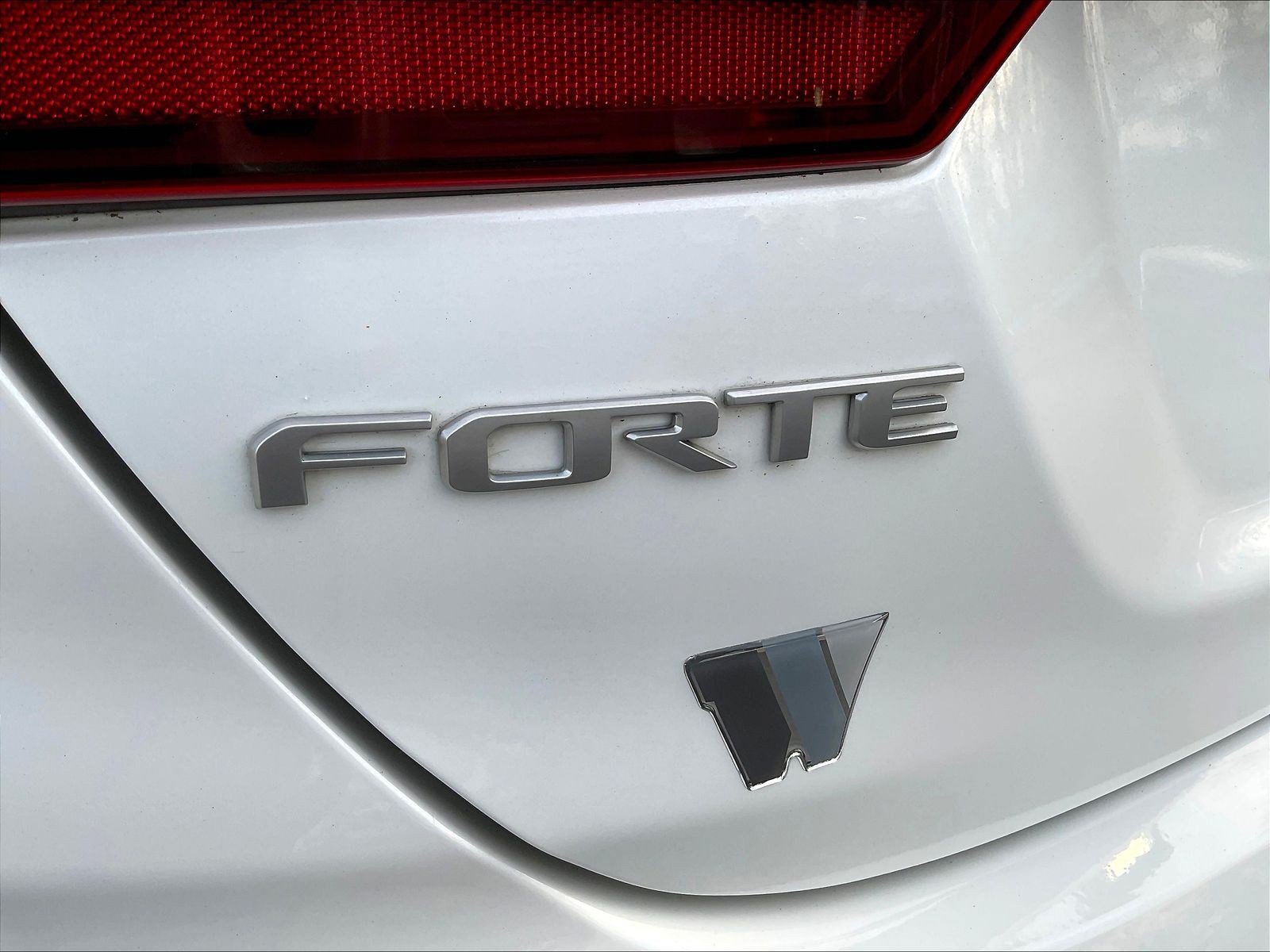 Used 2023 Kia Forte GT-Line w/ GT-Line Premium Package FWD image 23