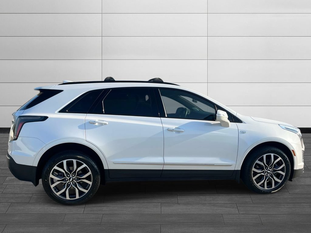 Used 2021 Cadillac XT5 Sportv w/ LPO, Floor Liner Package AWD/4WD image 6