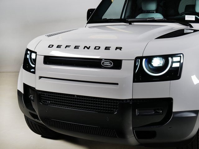 New 2026 Land Rover Defender 110 S AWD/4WD image 26