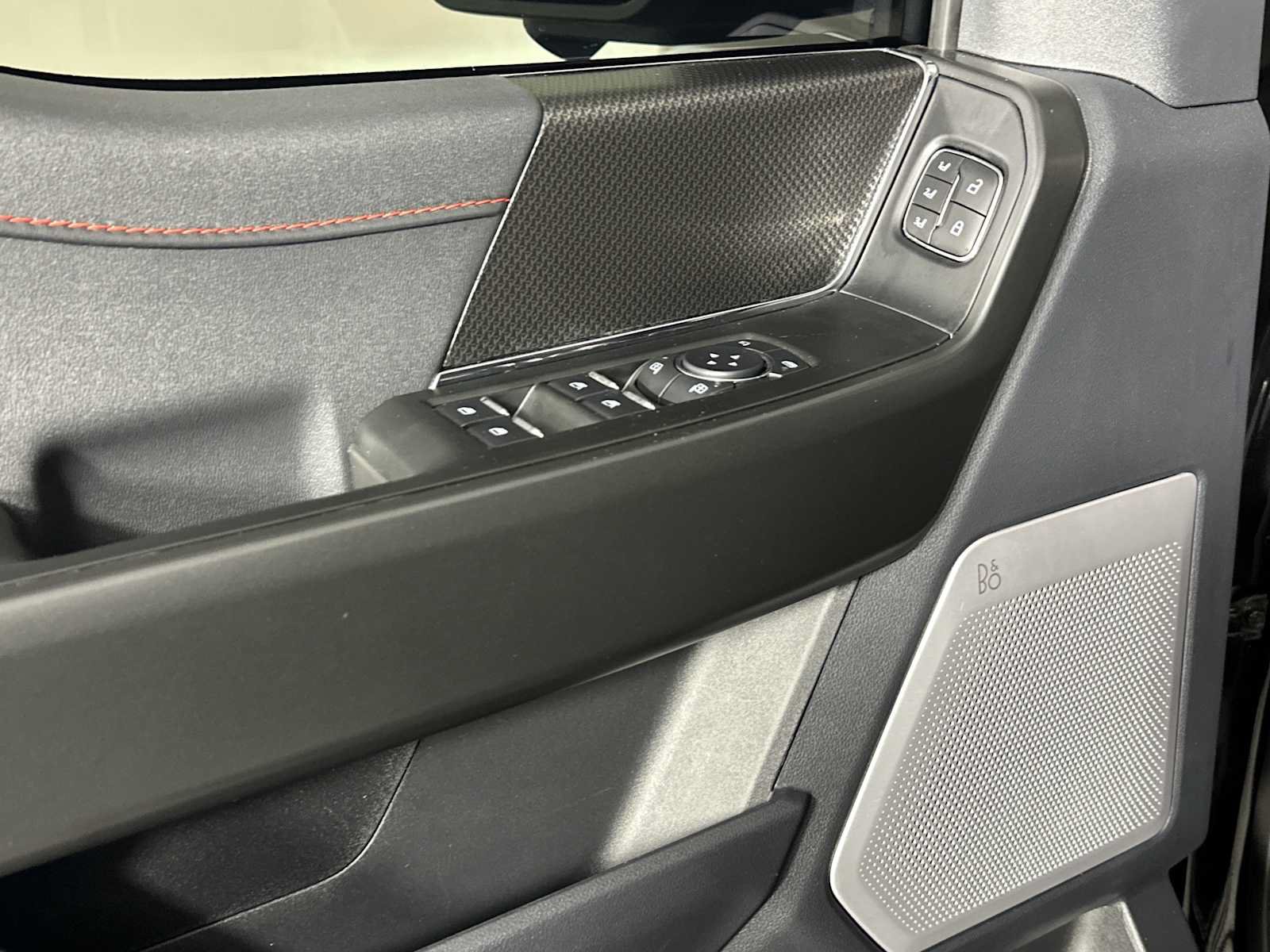 Used 2025 Ford F150 Raptor AWD/4WD image 14