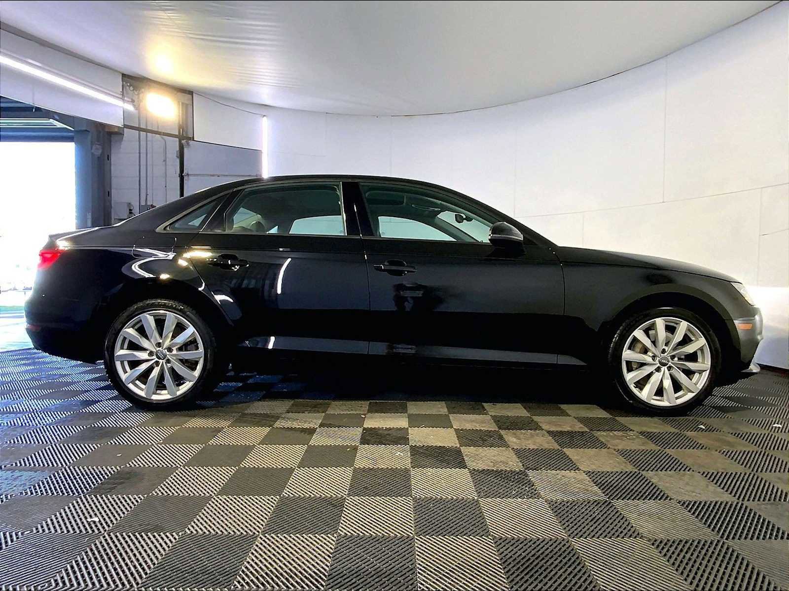 Used 2017 Audi A4 2.0T Premium w/ Audi MMI Navigation Plus AWD/4WD image 8