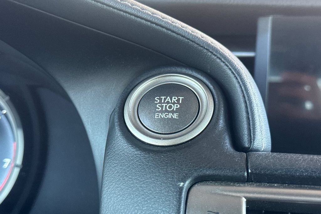 Used 2015 Lexus IS 350 w/ F-Sport Package RWD image 20