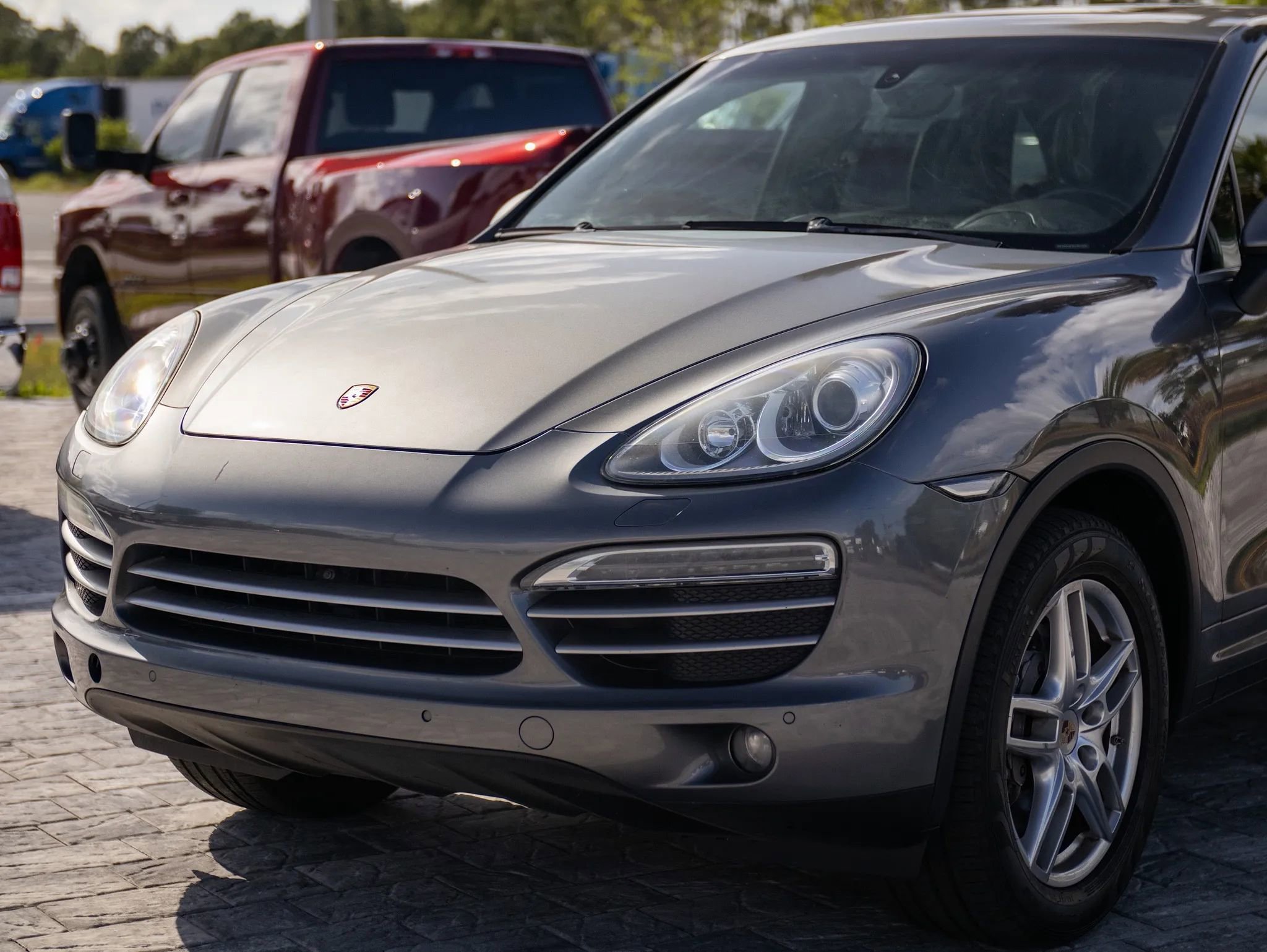 Used 2014 Porsche Cayenne AWD/4WD image 5
