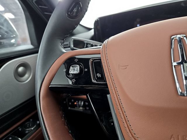 New 2026 Lincoln Aviator Reserve AWD/4WD image 19