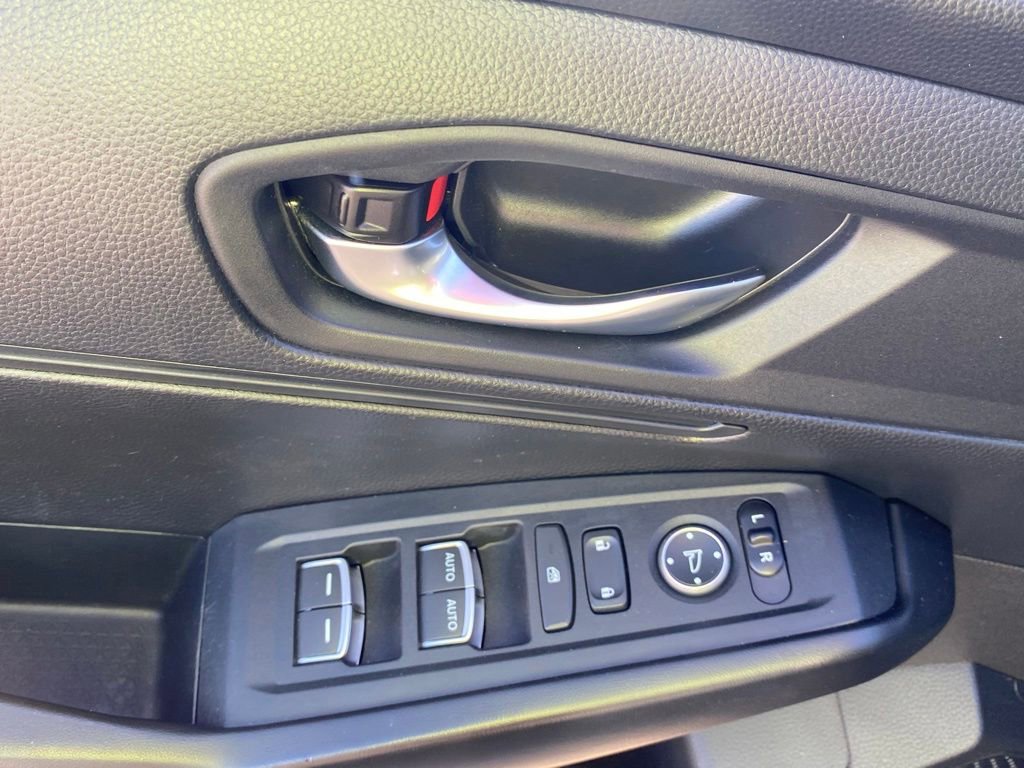 Used 2023 Honda Accord LX image 21