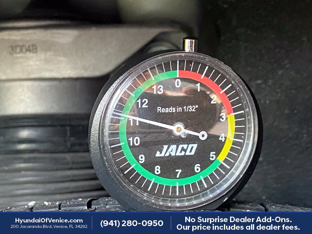 Certified 2023 Hyundai Tucson SEL AWD/4WD image 9