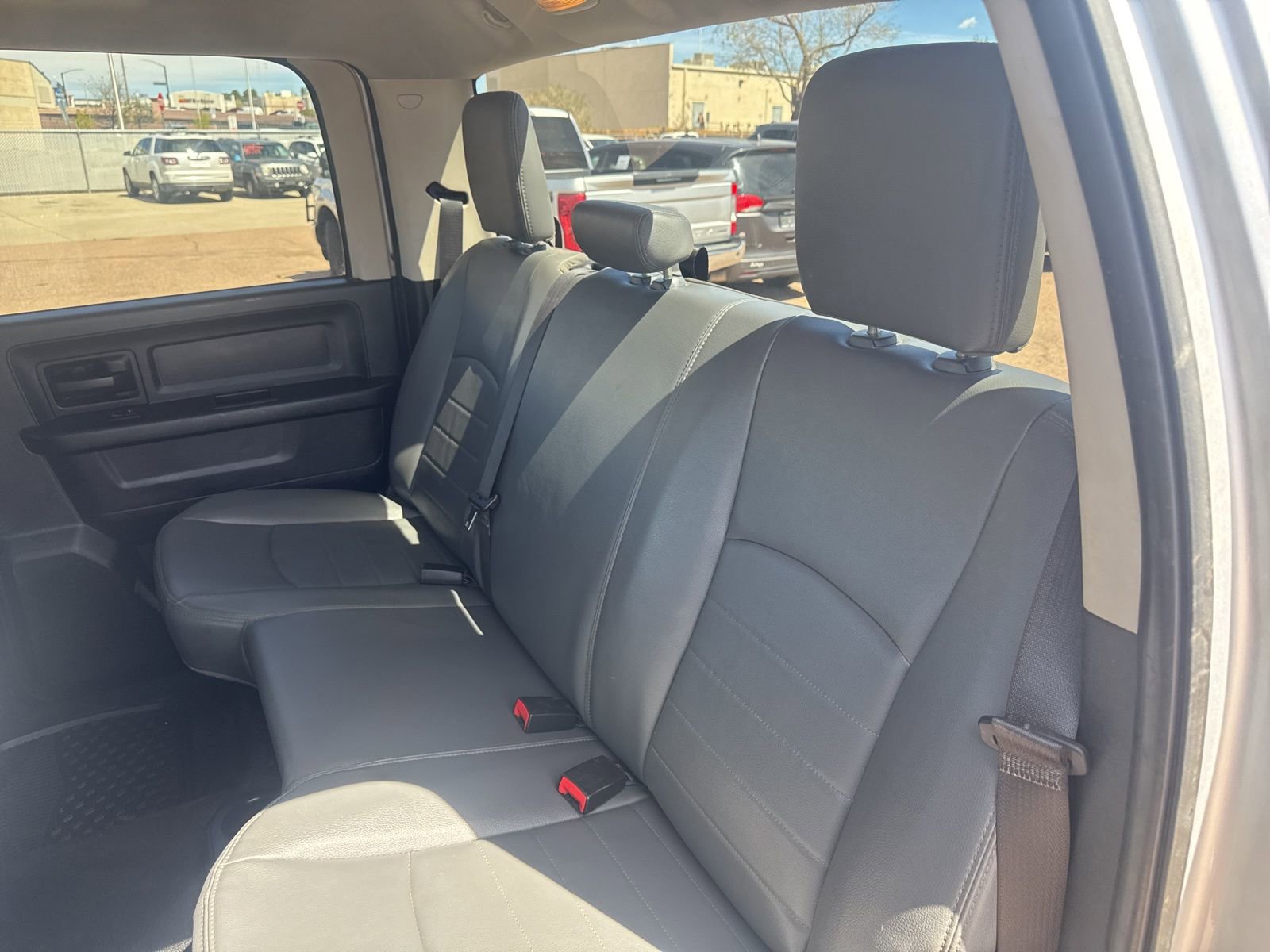 Used 2015 RAM 5500 Tradesman w/ Max Tow Package image 12