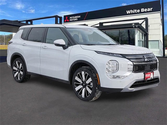 New 2026 Mitsubishi Outlander SE