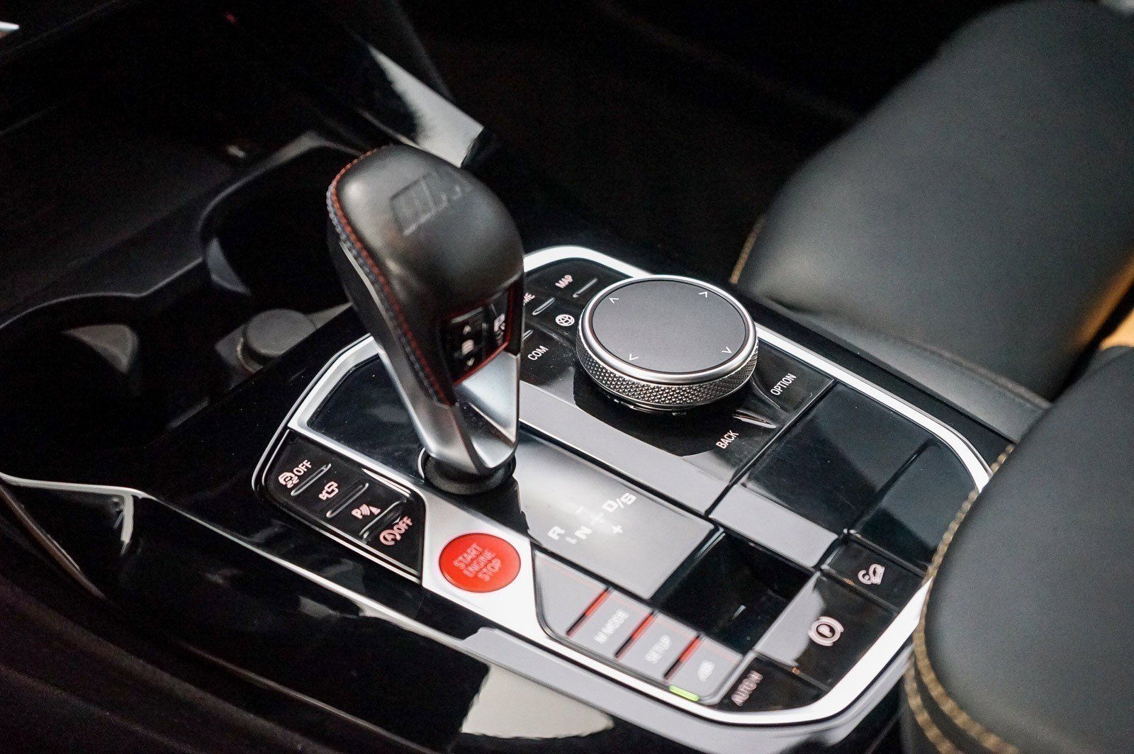 Used 2024 BMW X4 M w/ Competition Package image 19