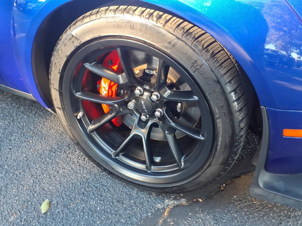 Used 2021 Dodge Challenger SRT Hellcat Redeye RWD image 7