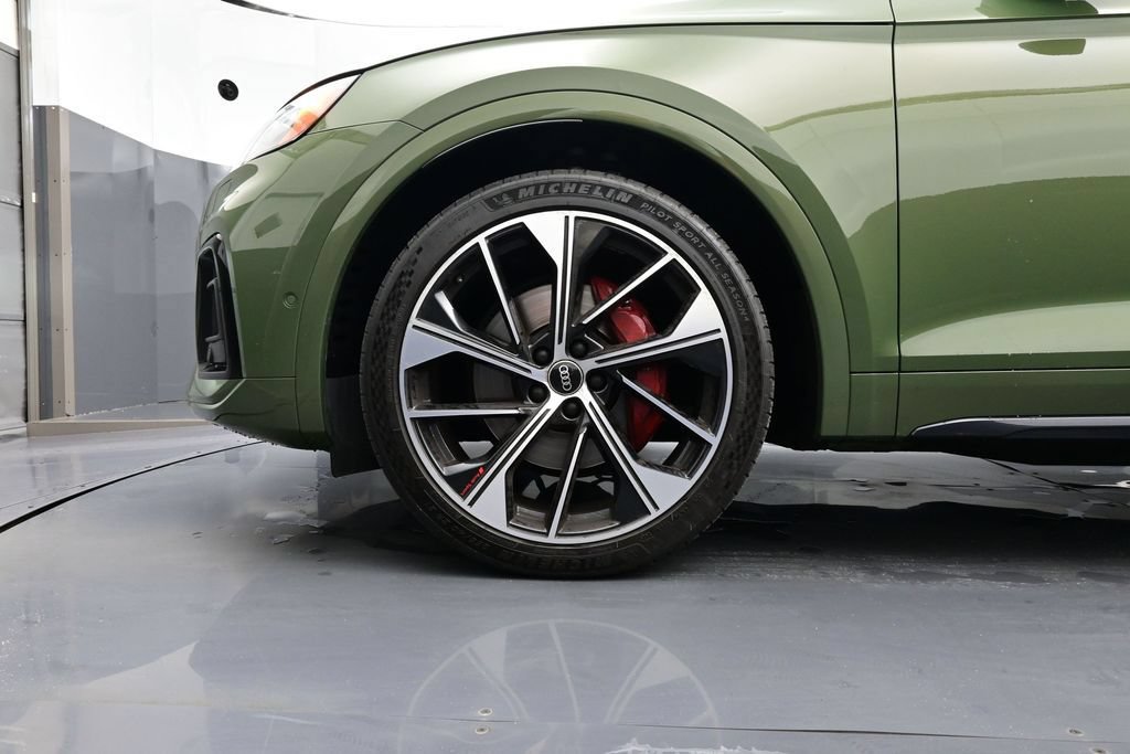 Used 2021 Audi SQ5 Prestige AWD/4WD image 6