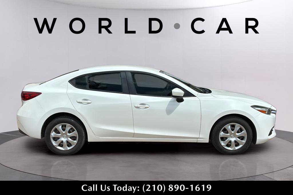 Used 2018 MAZDA MAZDA3 Sport FWD image 16
