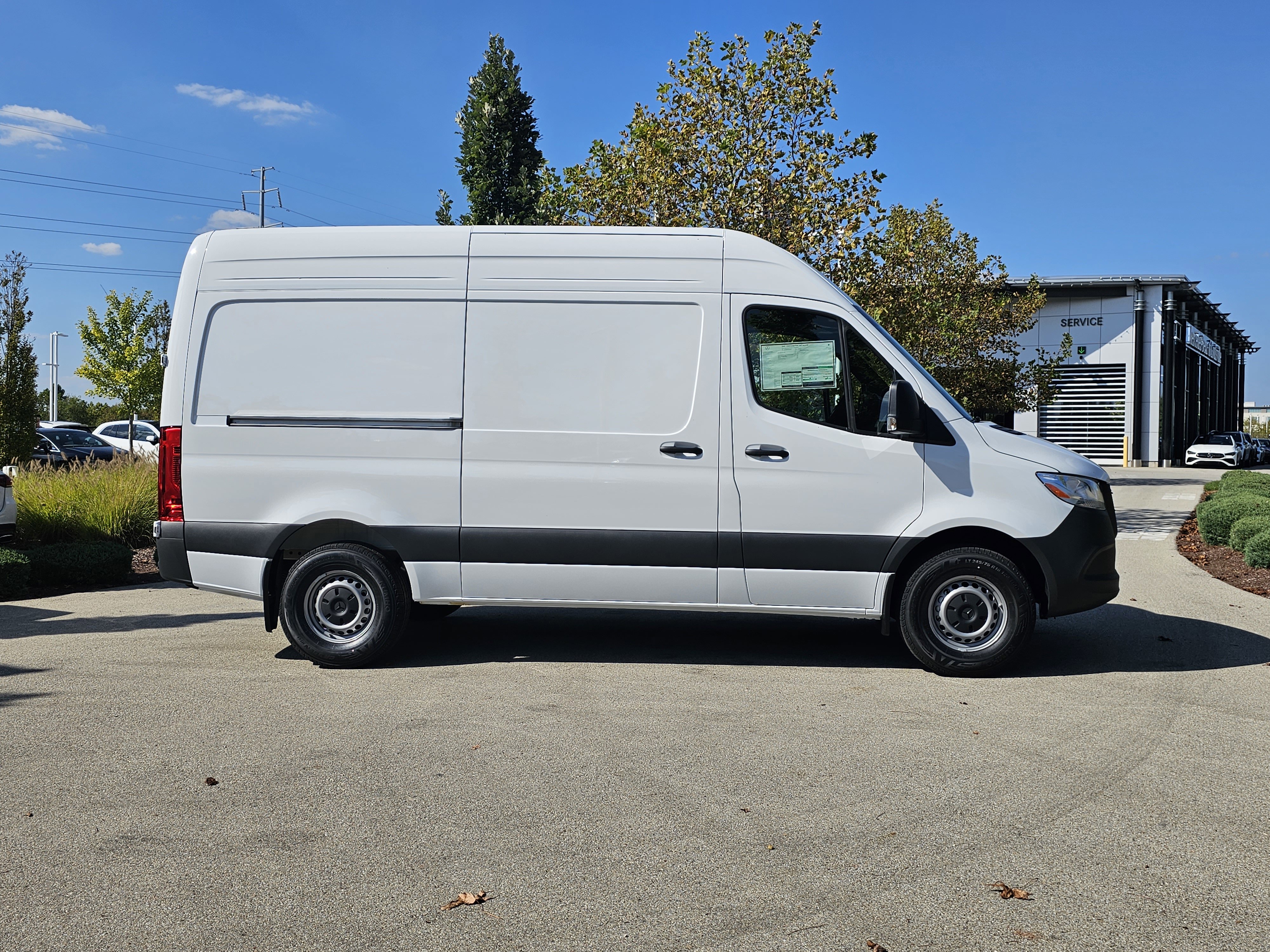 New 2025 Mercedes-Benz Sprinter 2500 image 3