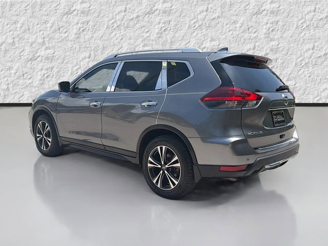 Used 2019 Nissan Rogue SV w/ Premium Package FWD image 5