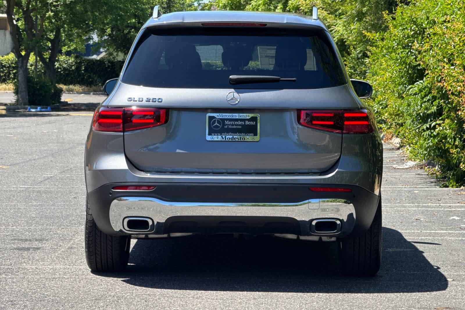 Certified 2026 Mercedes-Benz GLB 250 image 4